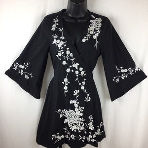 Lucca Embroidered Kimono Tunic Dress Size S EP8